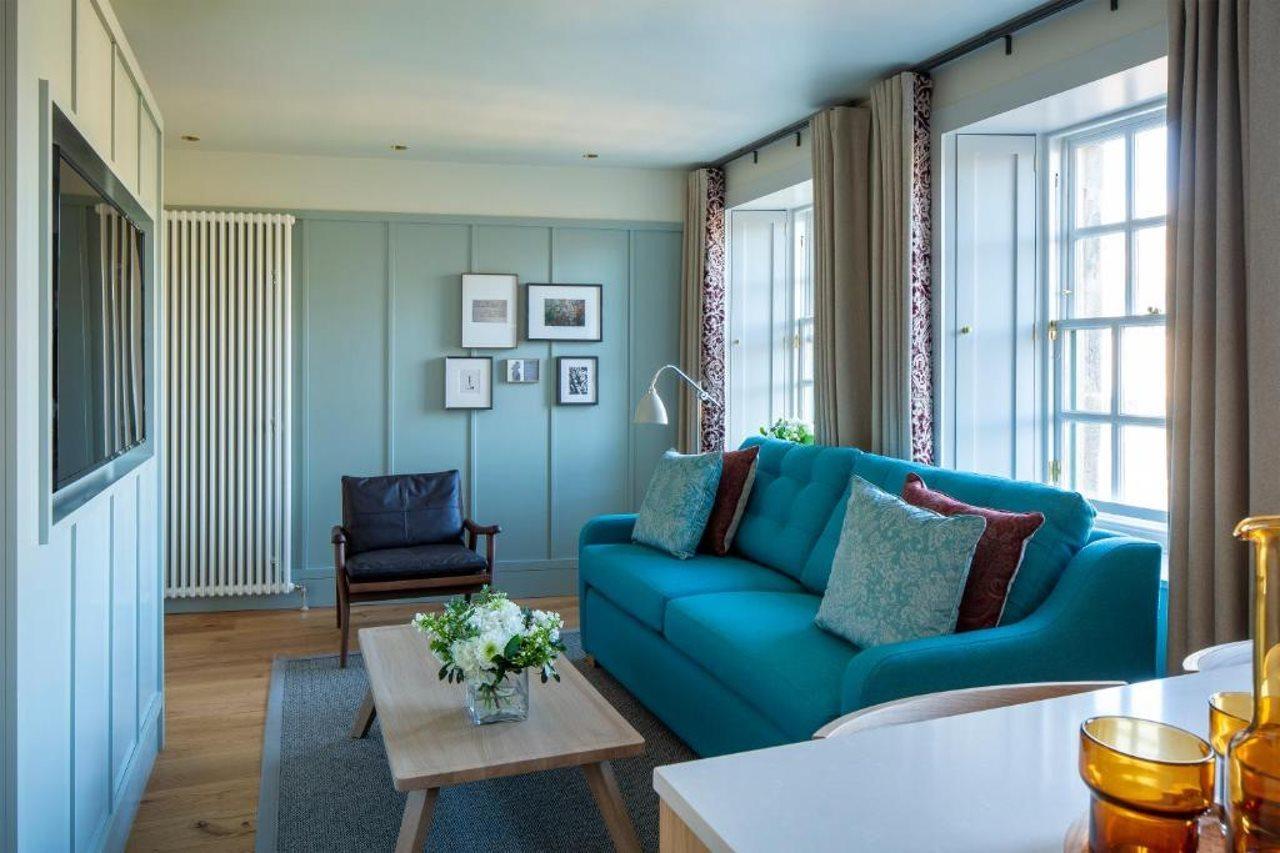 เชฟวอล แอบบีย์ แสตรนด์ อพาร์ตเมนต์ แอต ฮอลีรูด Aparthotel เอดินบะระ ภายนอก รูปภาพ