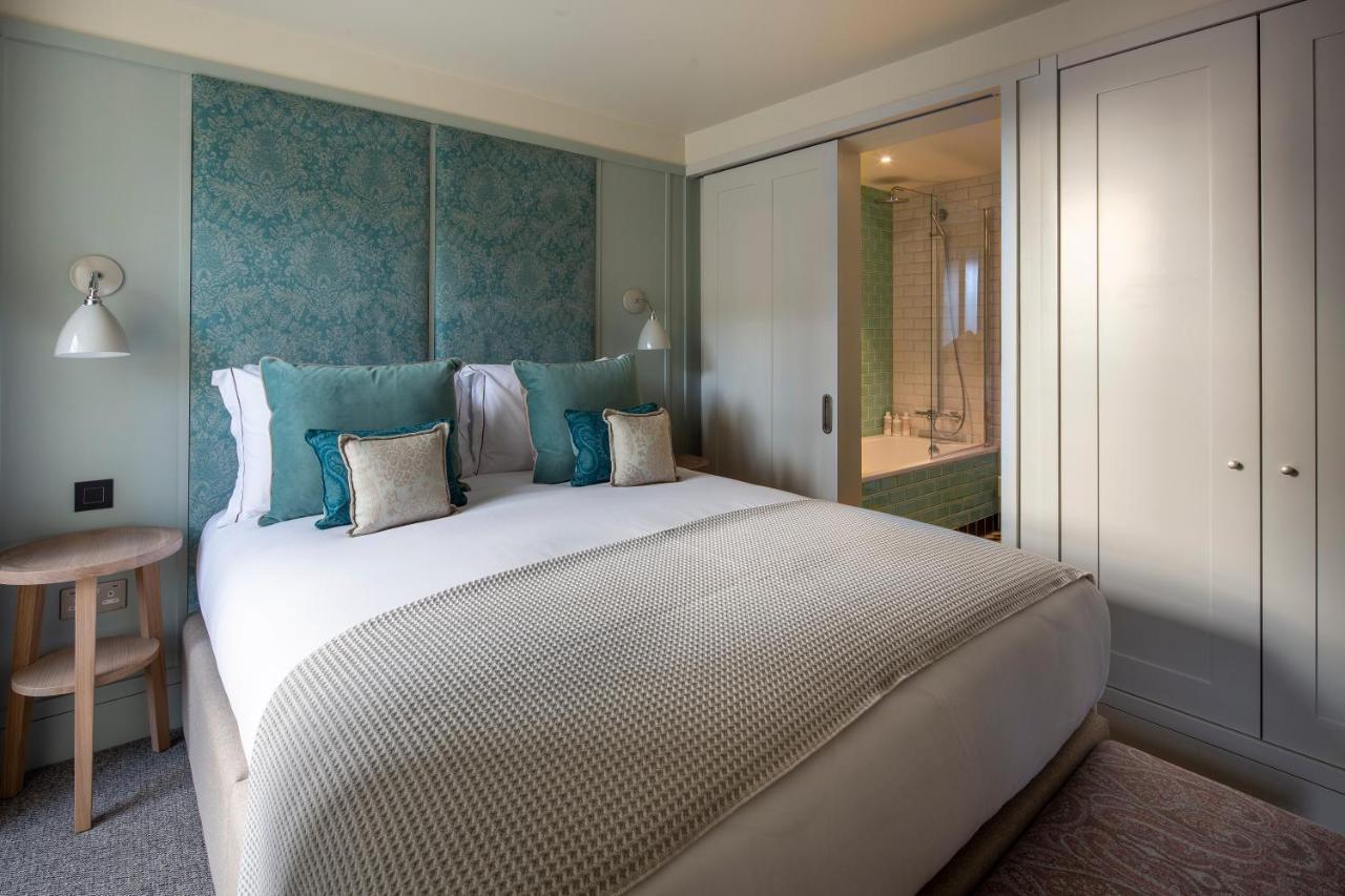 เชฟวอล แอบบีย์ แสตรนด์ อพาร์ตเมนต์ แอต ฮอลีรูด Aparthotel เอดินบะระ ภายนอก รูปภาพ